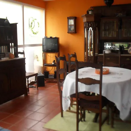 Quinta Do Outeiro Alto בית חווה