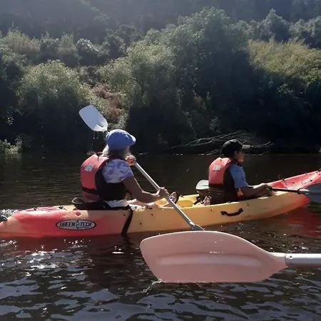 Alojamento de Turismo Rural Quinta Do Outeiro Alto *