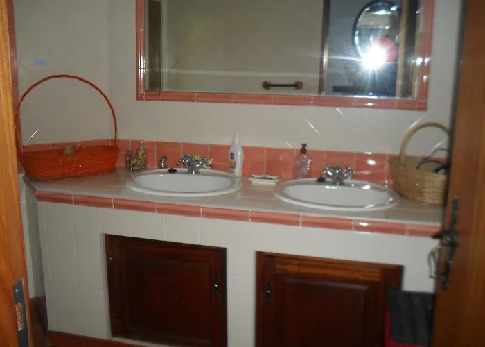 مزرعة للإقامة Quinta Do Outeiro Alto